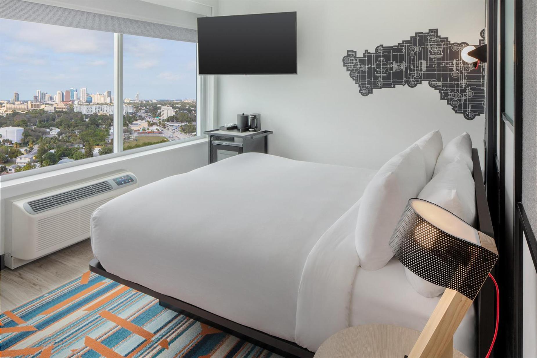 Aloft Fort Lauderdale Airport & Cruise Port Exterior photo
